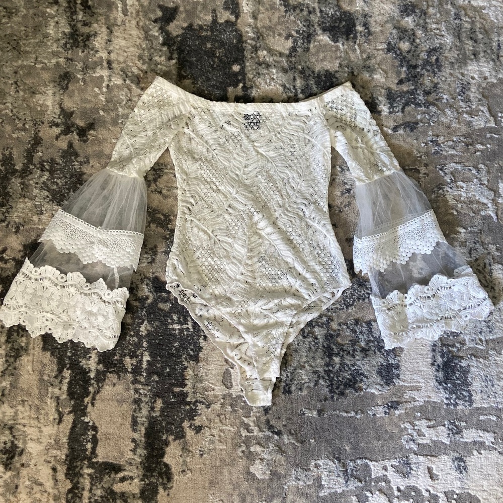 Cream/white off the shoulder Lace bodysuit